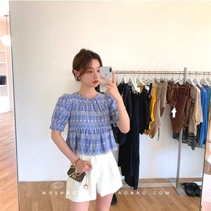 Korean style hand stich floral croptop